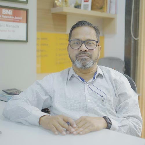 Studio =Founder