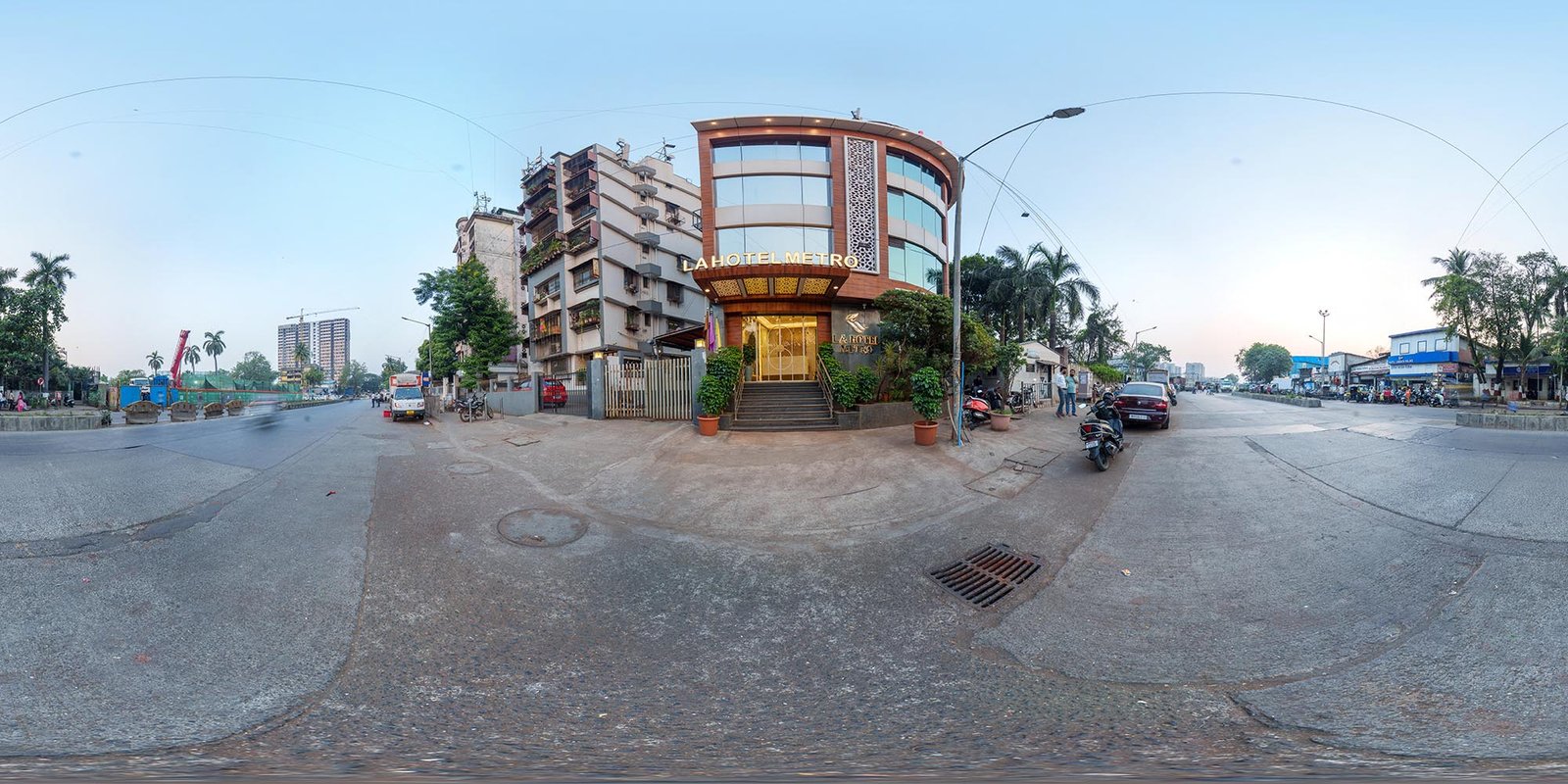 LA Hotel Metro 360 Virtual Tour